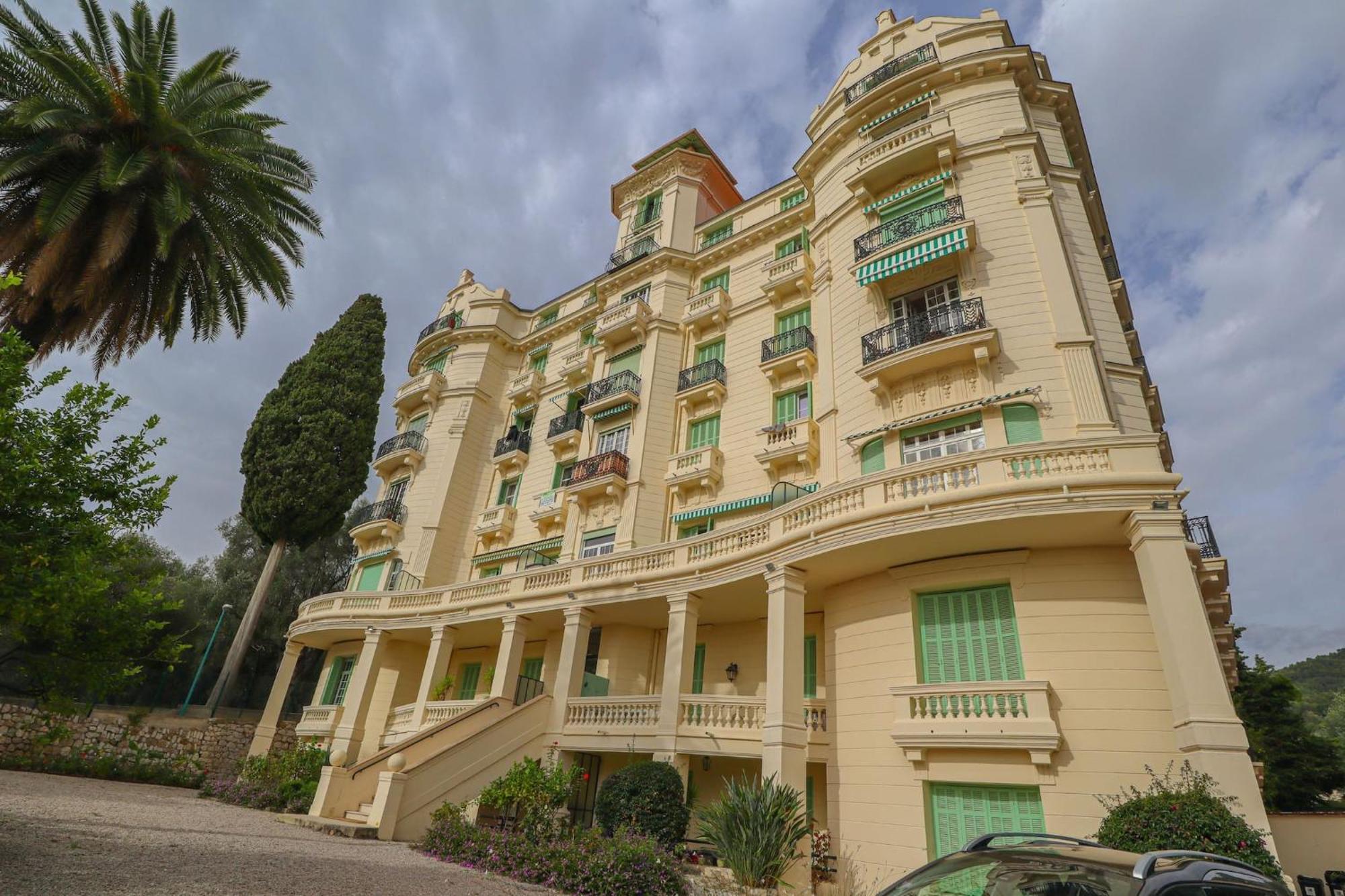 "Le Garavan Palace" Idyllique, Proche Gare Et Plage Μεντόν Εξωτερικό φωτογραφία