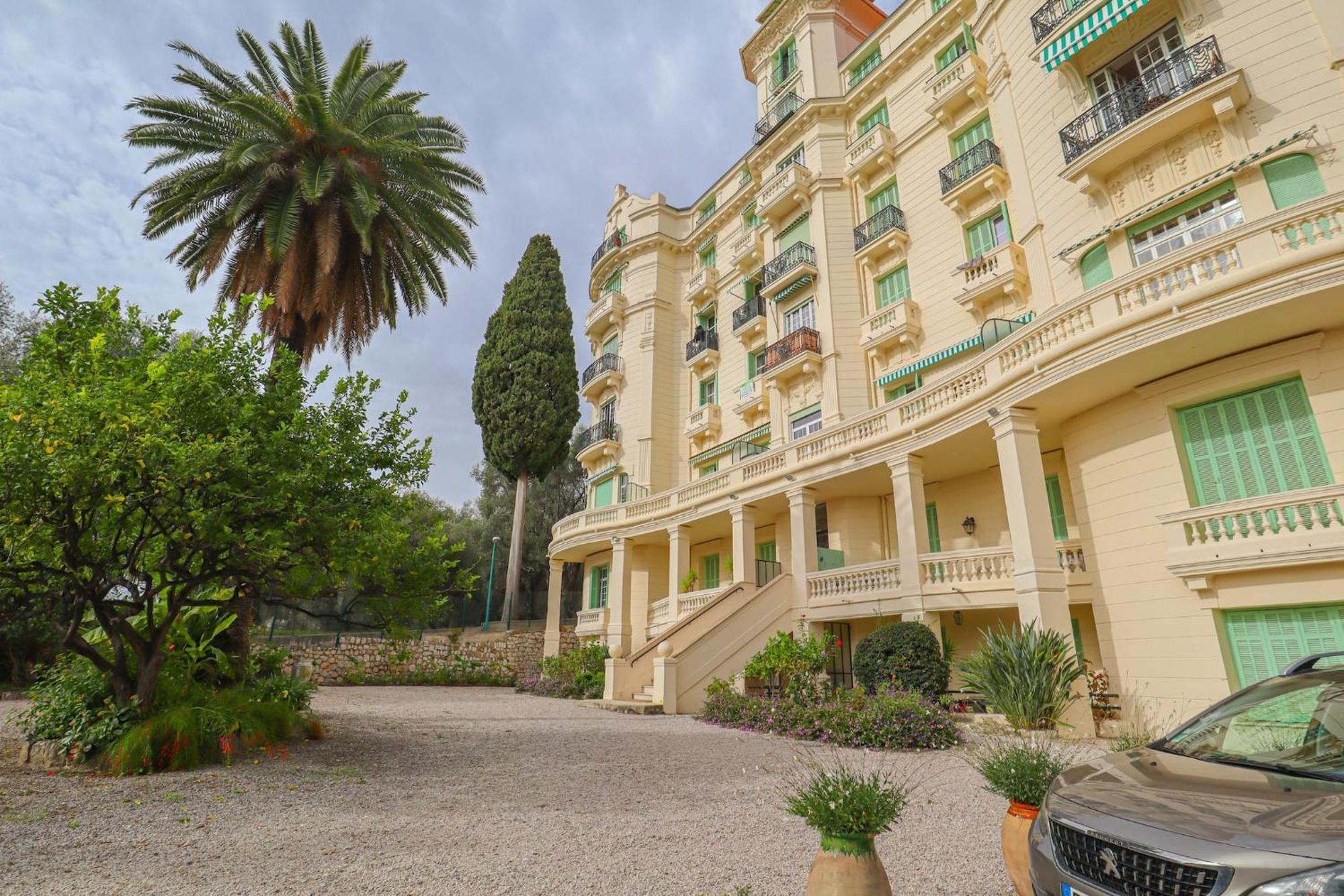 "Le Garavan Palace" Idyllique, Proche Gare Et Plage Μεντόν Εξωτερικό φωτογραφία